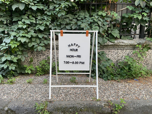 İşletmenizin Dikkat Çeken Yardımcısı: Ayaklı Çift Taraflı Katlanır Tabela