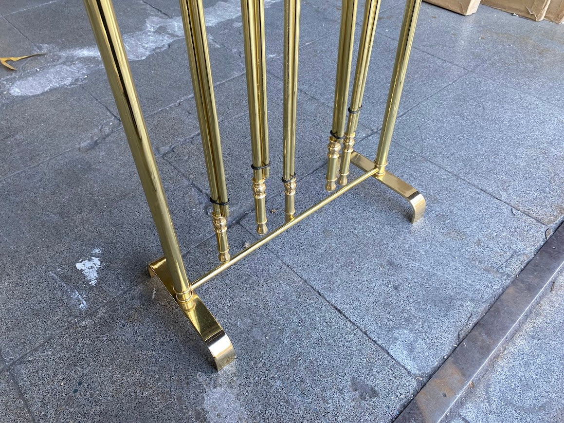 Rice Newspaper Holder