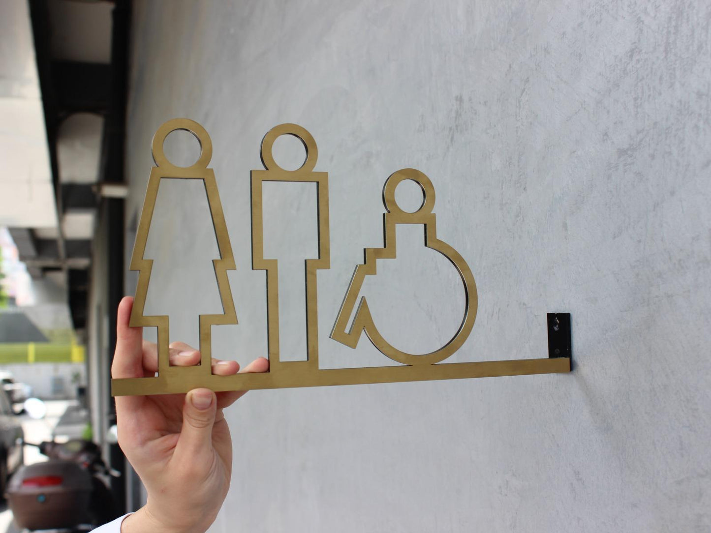 Console Toilet Signs