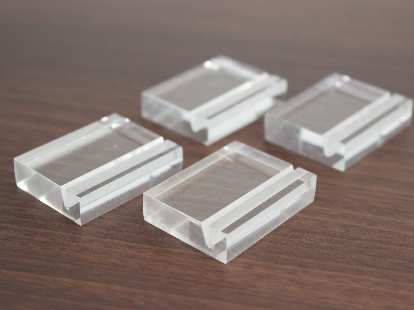 Açık büfelerde sunum kolaylığı sağlayan etiketlik modeli.