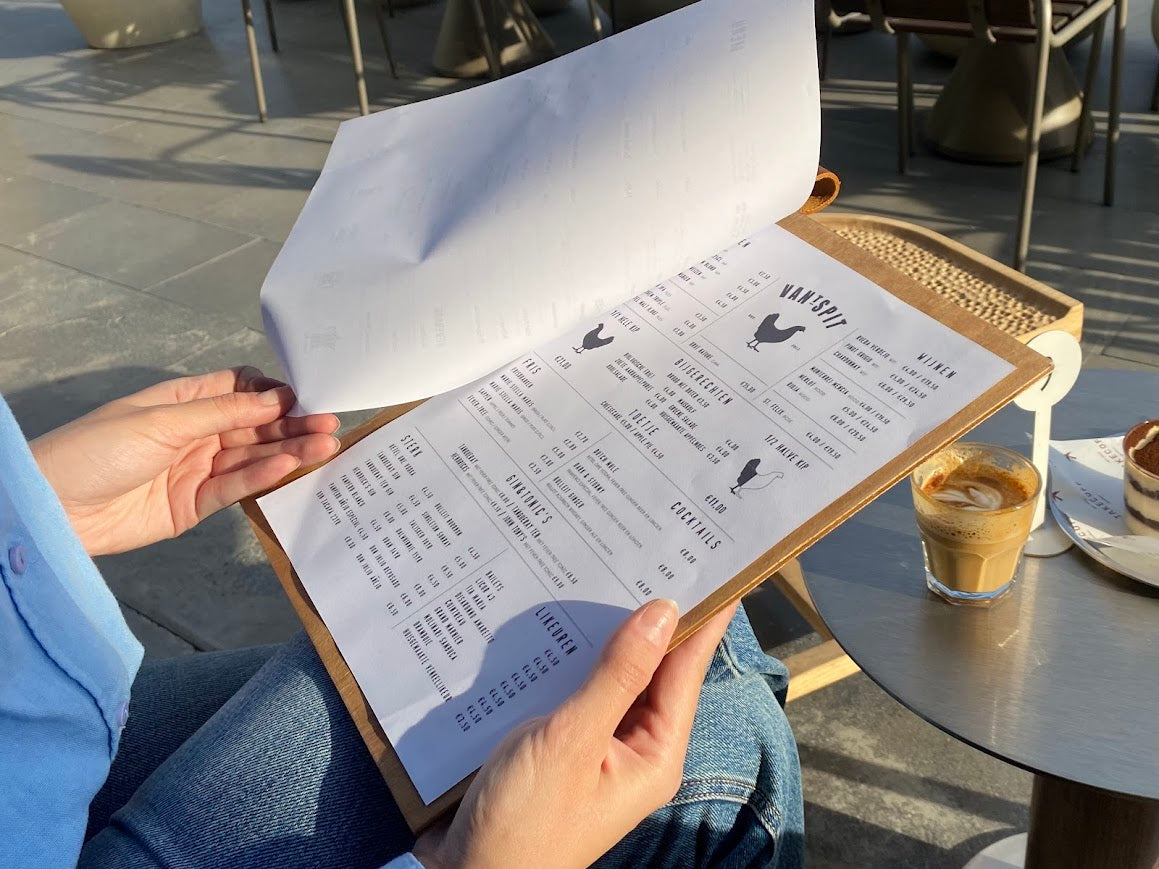 Restoran, kafe ve oteller için dekoratif ve işlevsel menü panosu