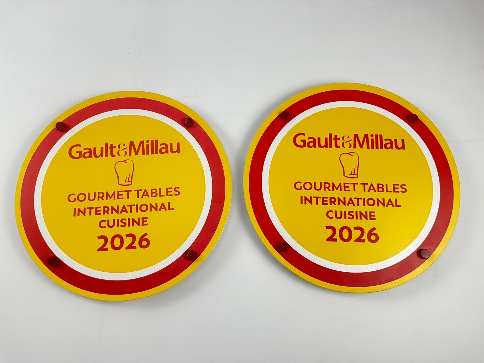 Gastronomi başarısını gösteren Gault Millau restoran plaketi