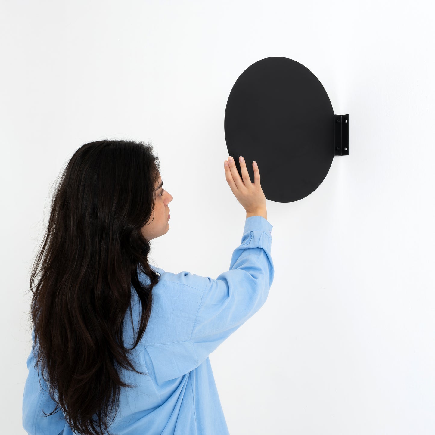 İç ve dış mekanda kullanıma uygun, dayanıklı metal tabel