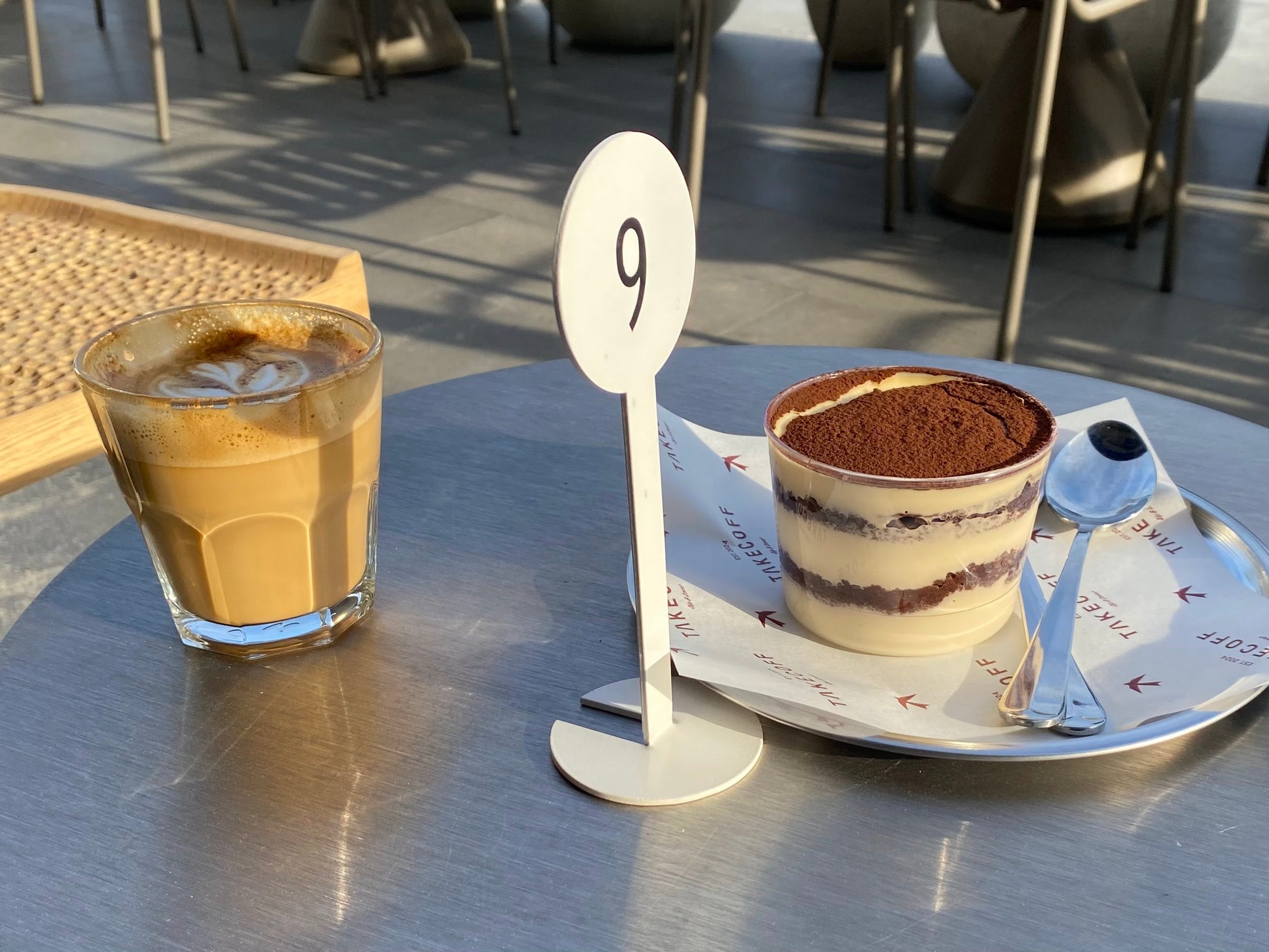 İşletmelere özel renk ve numara kombinasyonlarıyla uyumlu model.