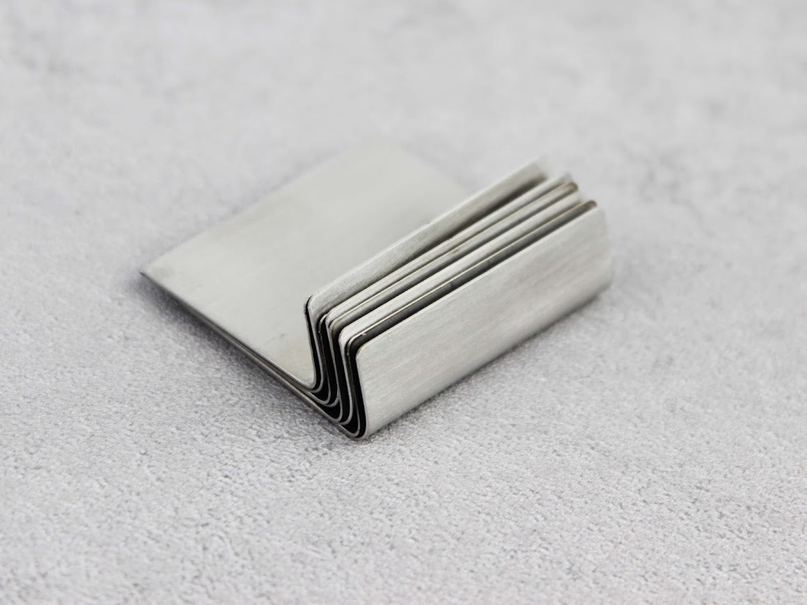 Paslanmaz krom tezgah etiketi ön ve arka görünüm