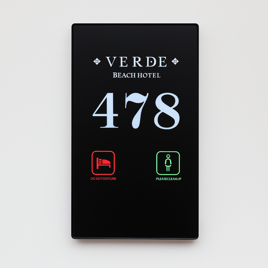 LED ışıklı panel – Rahatsız Etmeyin (DND) ve Temizlik simgeleri aktif