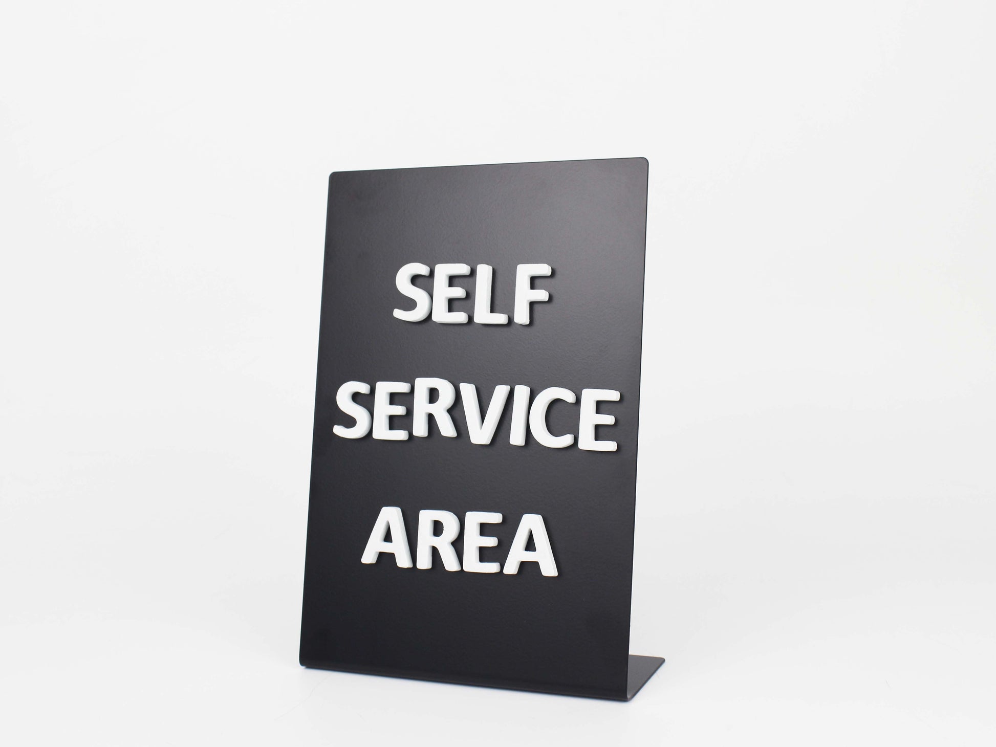 Masa üstüne konumlandırılabilen küçük boy pano