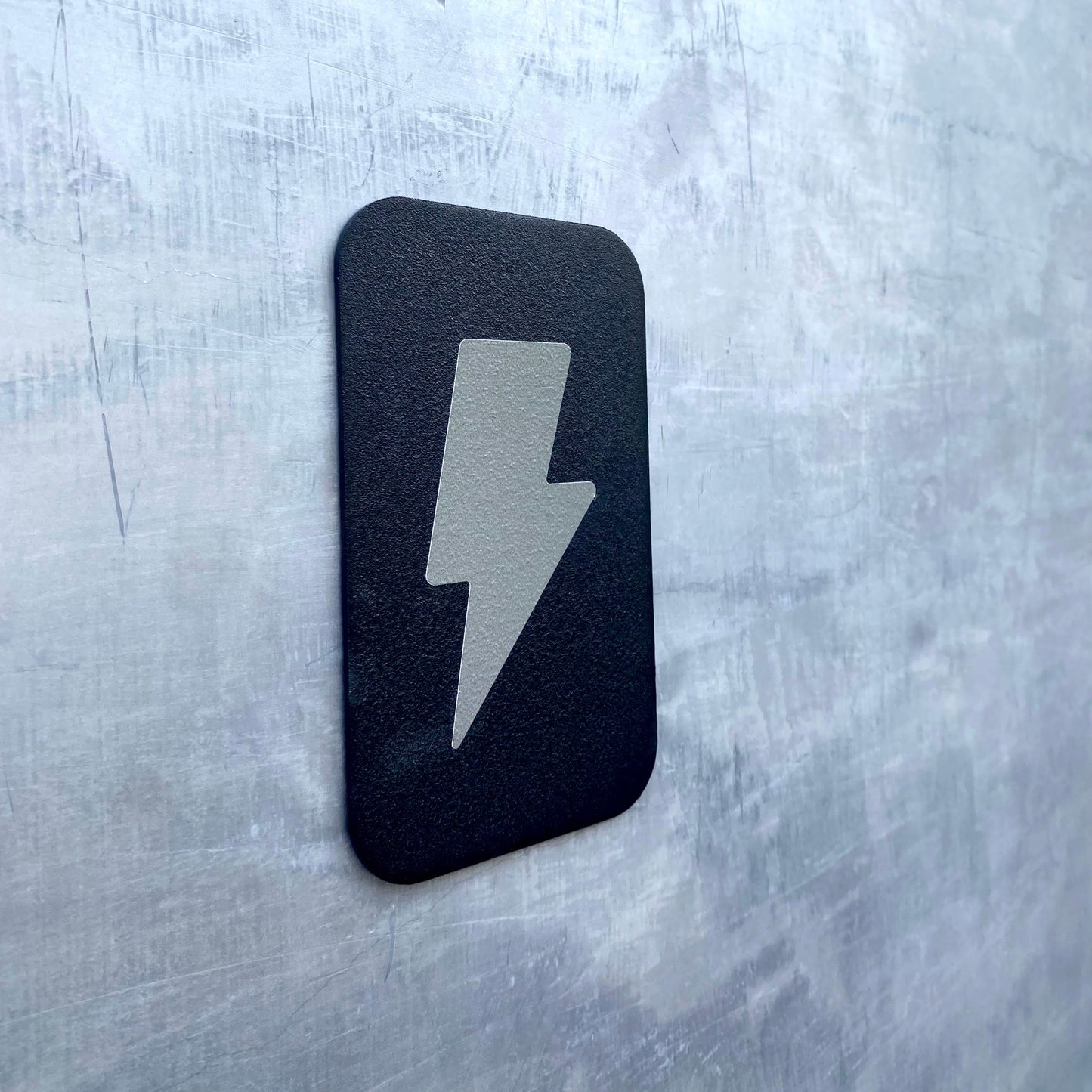 Elektrik panosu için metal uyarı işareti yüksek gerilim