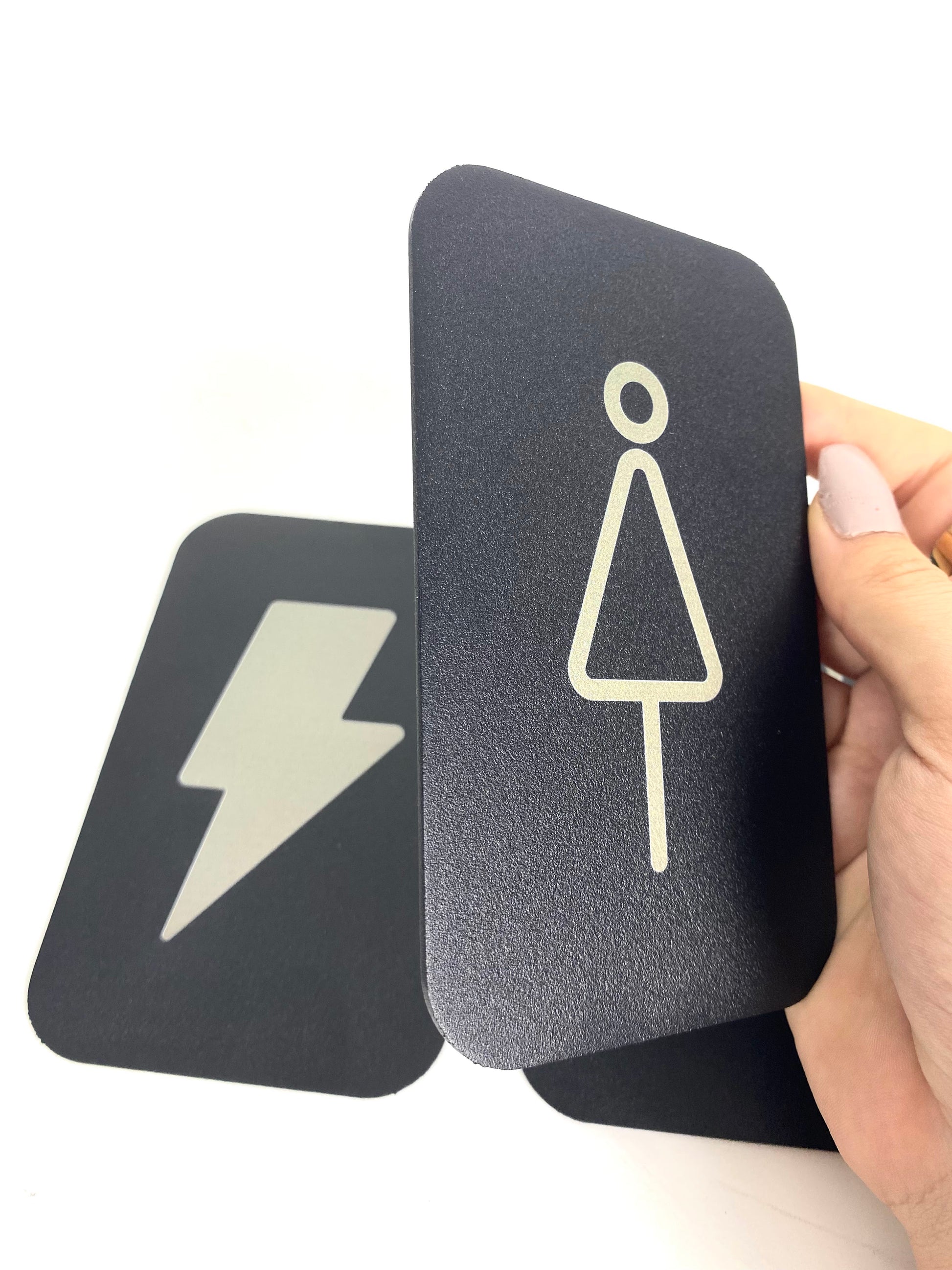 Metal bayan WC işareti kapı levhası