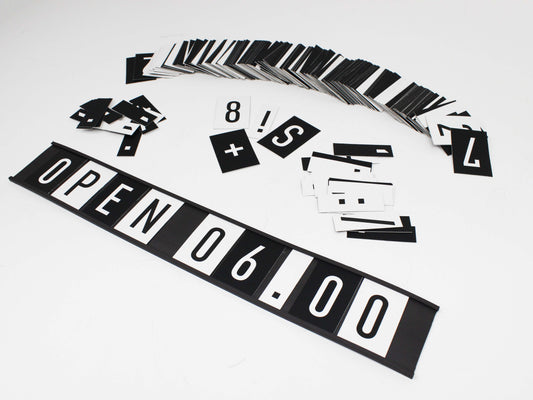 Menü ve tabelalar için mıknatıslı ray ve karton harf seti.