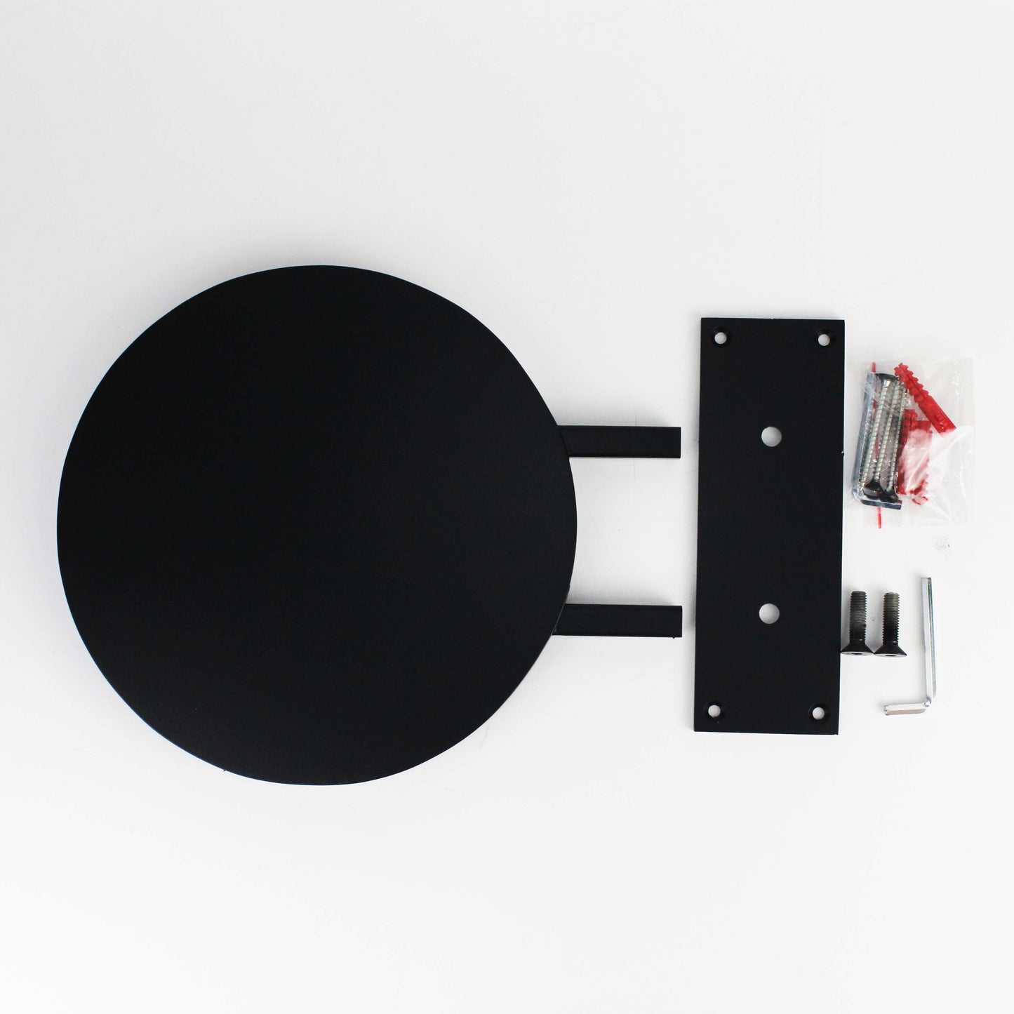 Kurulumu kolaylaştıran montaj vidaları ile birlikte gönderilen tabela detayı.