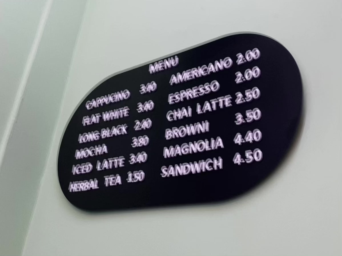 Metal Kemerli Fiyat Panosu’nun kullanım özelliklerini ve farklı seçeneklerini gösteren tanıtım videosu.