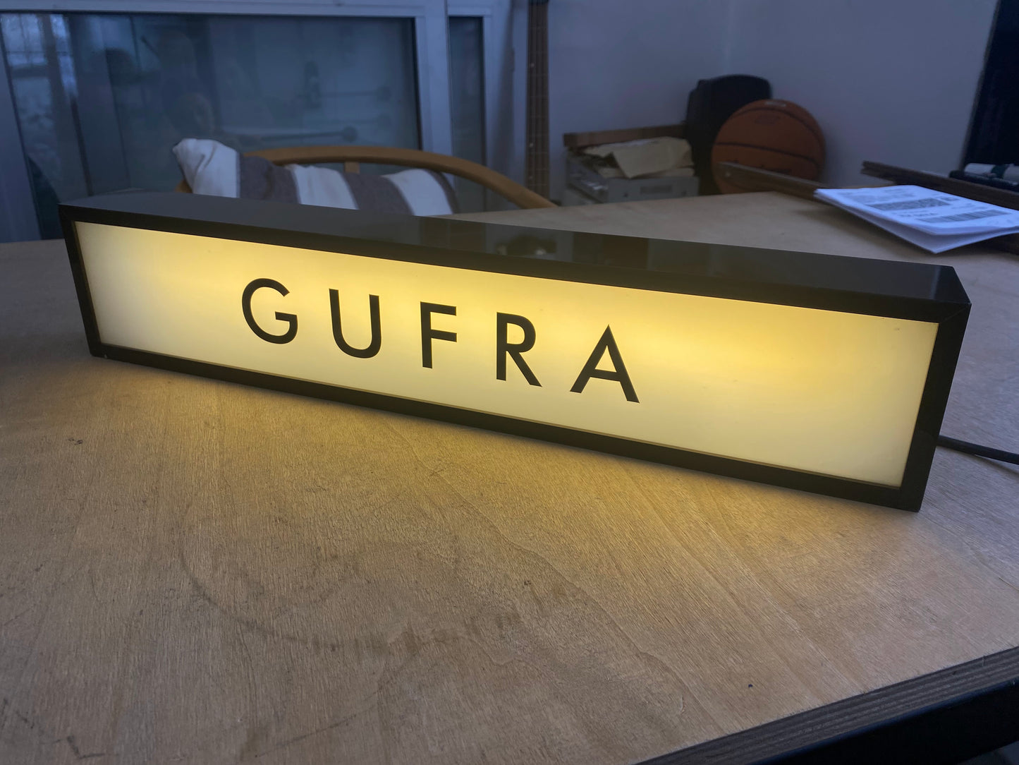 Restoran ve kafe dış cepheleri için LED levha tasarımı